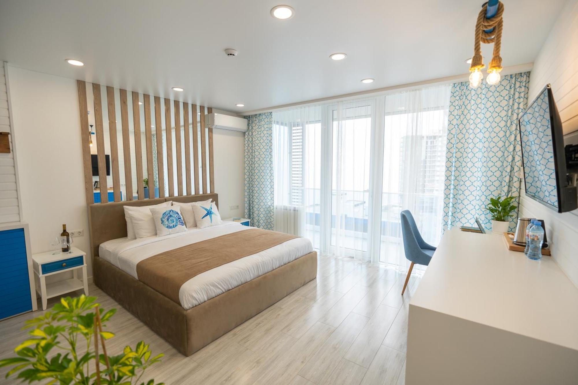 Seagull Beachfront Boutique Hotel Μπατούμι Δωμάτιο φωτογραφία