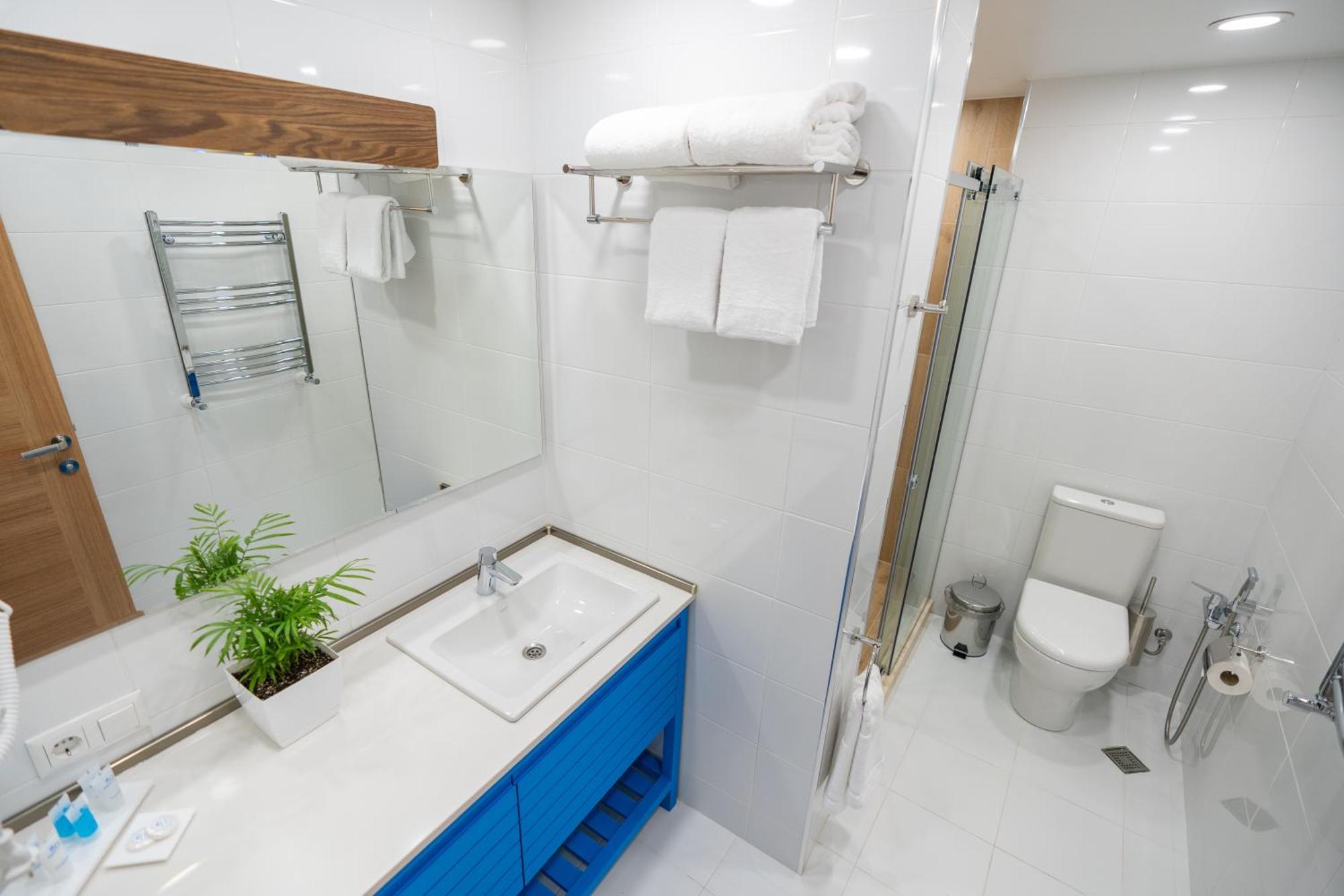 Seagull Beachfront Boutique Hotel Μπατούμι Δωμάτιο φωτογραφία