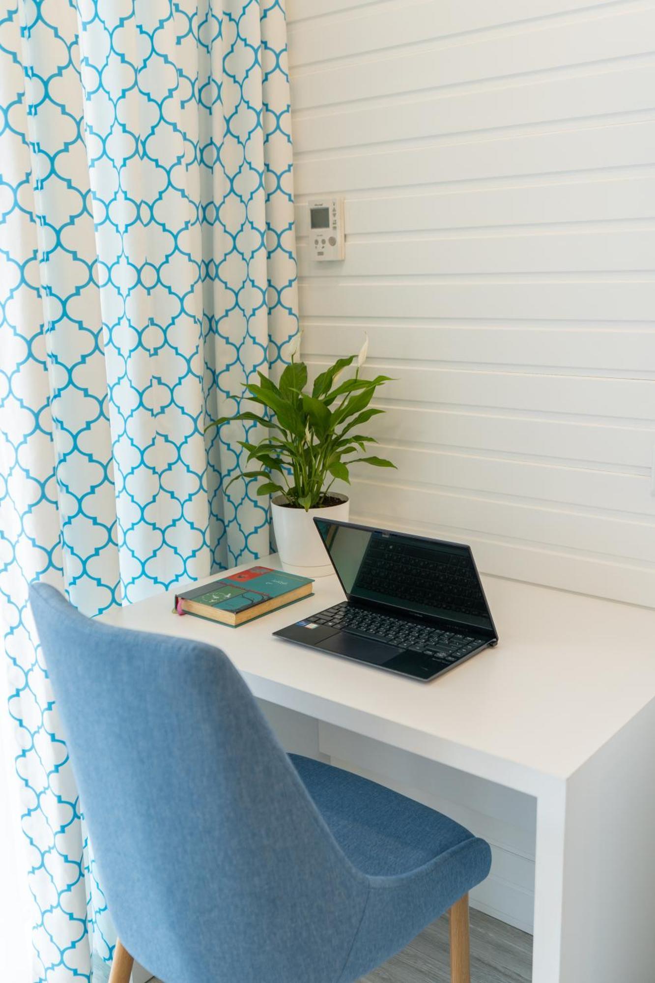 Seagull Beachfront Boutique Hotel Μπατούμι Δωμάτιο φωτογραφία