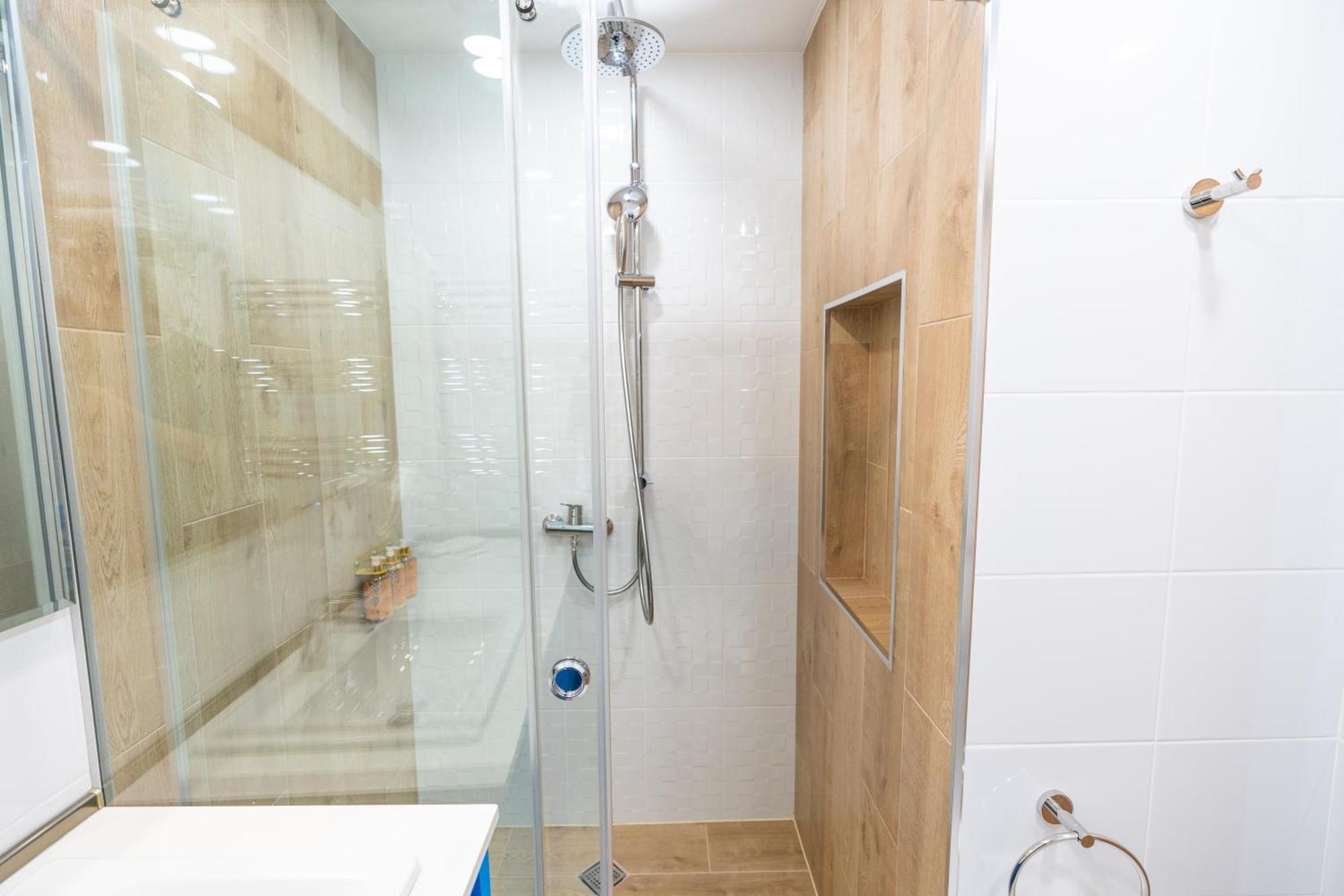 Seagull Beachfront Boutique Hotel Μπατούμι Δωμάτιο φωτογραφία
